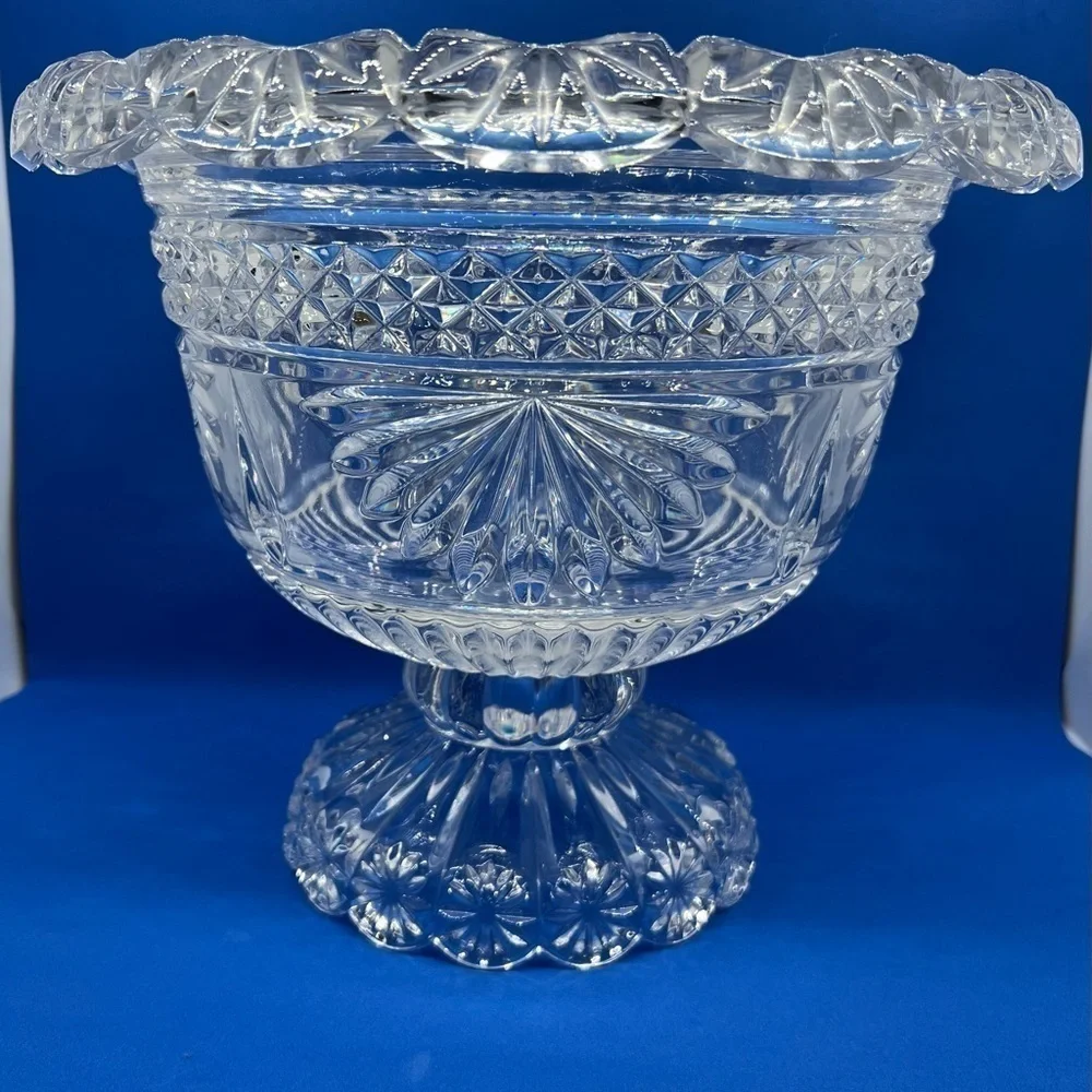 Vintage Lead Crystal Pedestal Glass Bowl Centerpiece